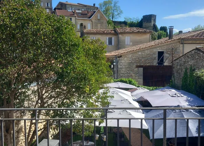 Les Logis Des Vignobles Sainte Emilion En Duplex N 1 Avec Terrasse