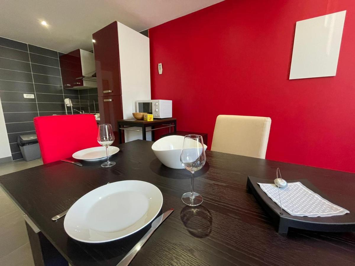 Les Logis Des Vignobles Sainte Emilion En Duplex N 1 Avec Terrasse *