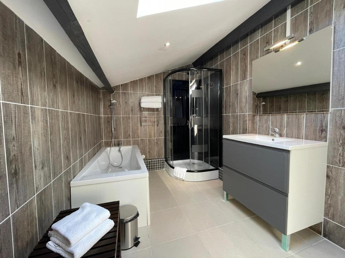 Les Logis Des Vignobles Sainte Emilion En Duplex N 1 Avec Terrasse *