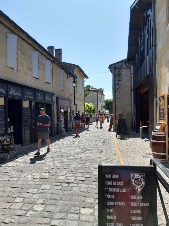 Les Logis Des Vignobles Sainte Emilion En Duplex N 1 Avec Terrasse